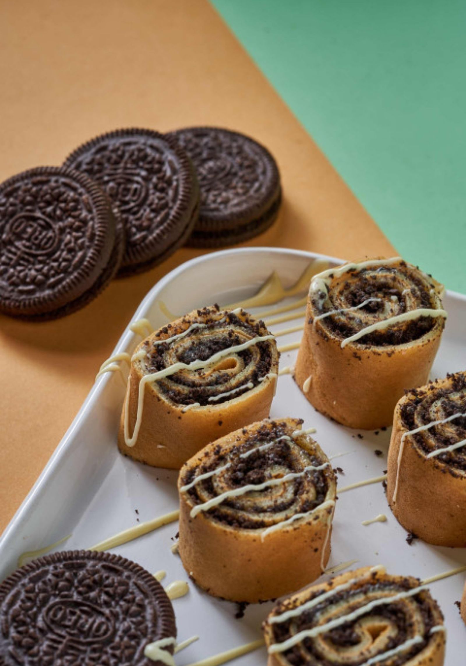 { Oreo sushi }